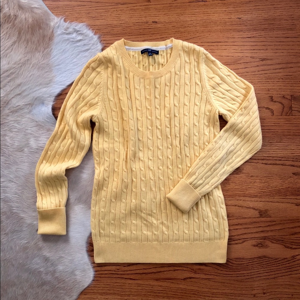Gap Cable Knit Sweater